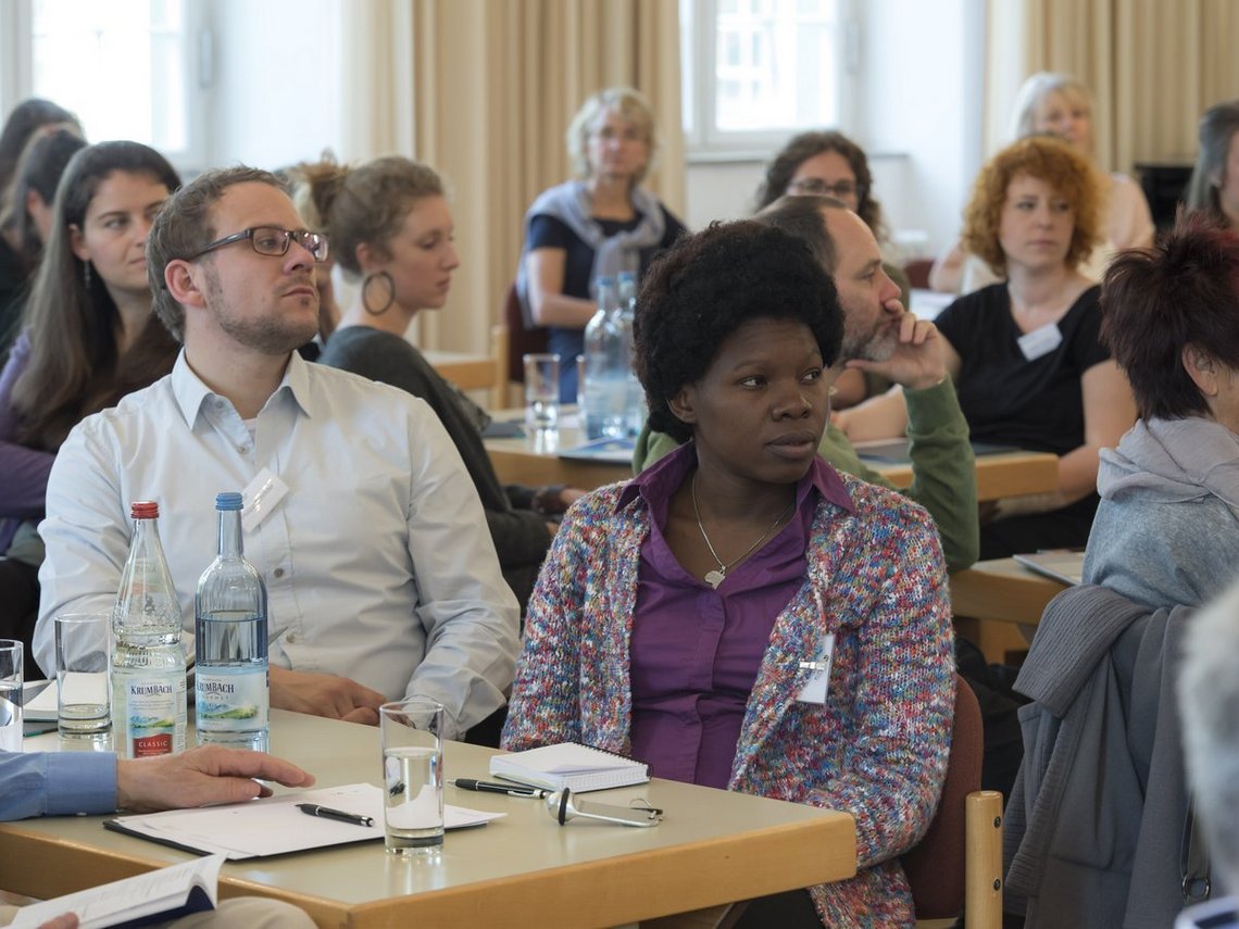 Im großen Saal.