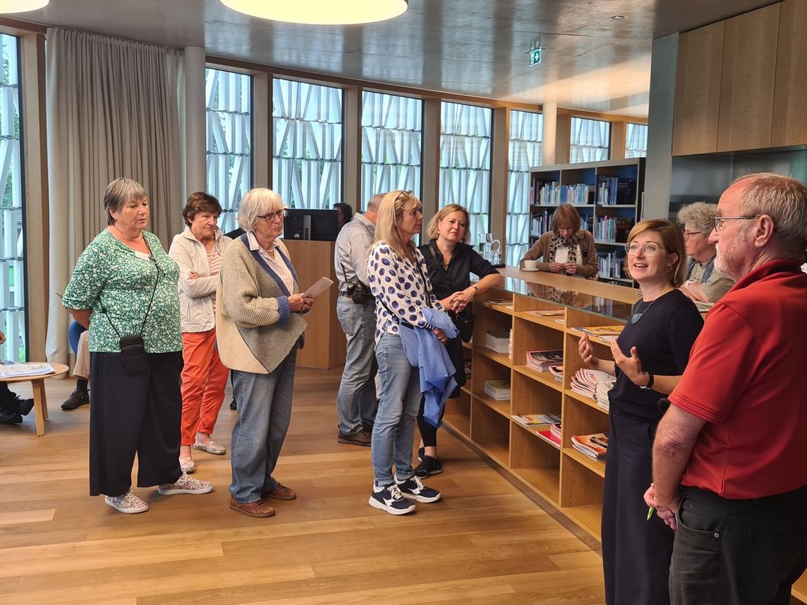 Führung durch die Stadtbibliothek Dornbirn.