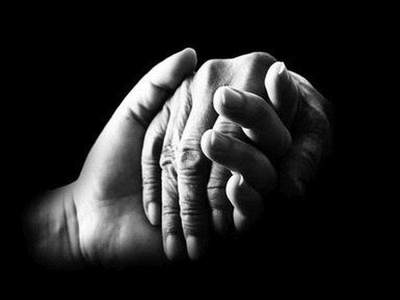 Foto © Pixabay_hands_g488a85d50
