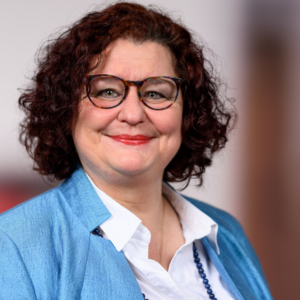 Dr. Ilonka Czerny