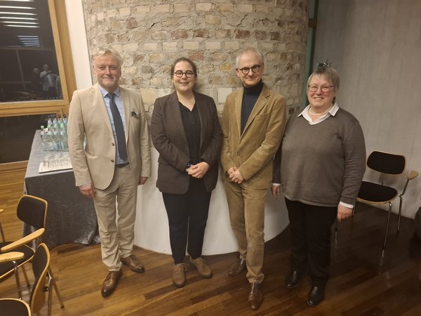 Vom Diözesanbildungsheim zur Stätte des demokratischen Dialogs