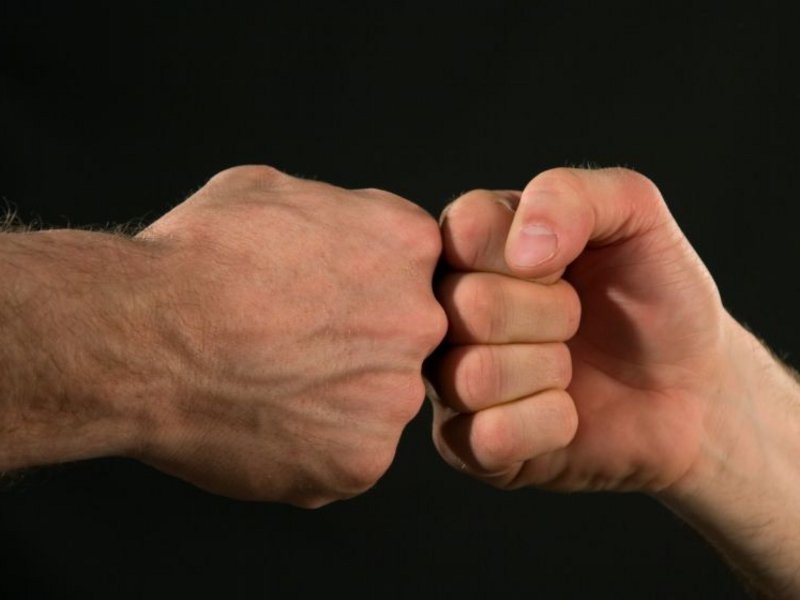 Männer und Aggression