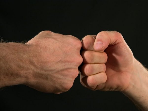Männer und Aggression