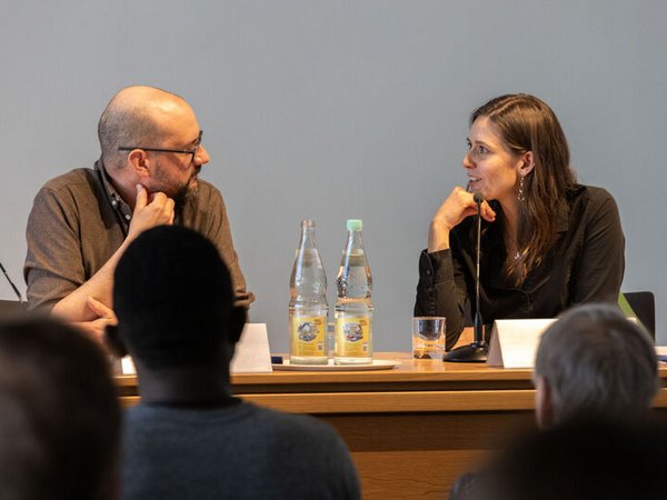 Stefan Schlegel, Direktor der Schweizerischen Menschenrechtsinstitution (SMRI), Fribourg, und Victoria Rietig, Deutsche Gesellschaft für Auswärtige Politik, Berlin