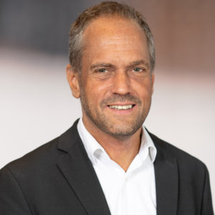 Dr. Daniel Meier Dr. Daniel Meier