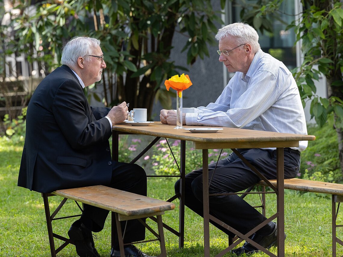 Der frühere Bischof Gebhard Fürst + Dr. Johannes Warmbrunn, Sprecher des Diözesanrats