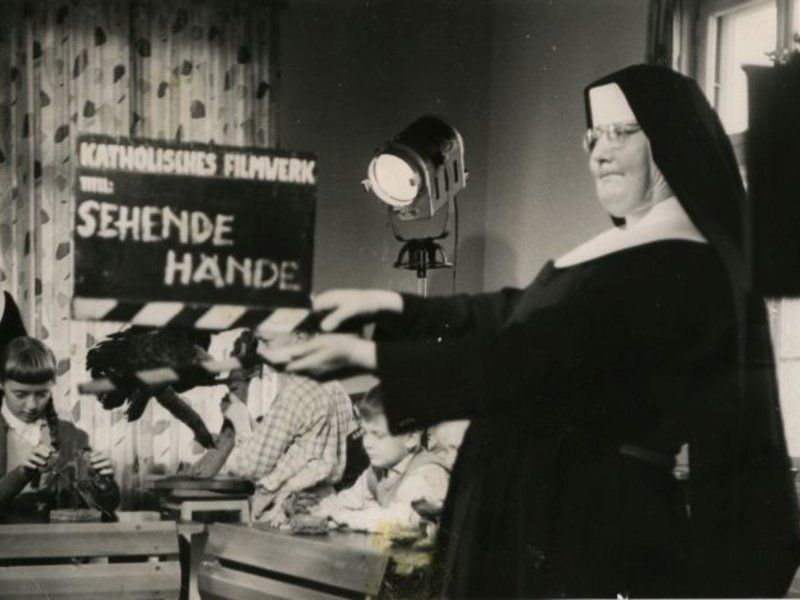 © Dreharbeiten zum Film "Helfende Hände erhellen das Dunkel" (1960), Diözesanarchiv Rottenburg
