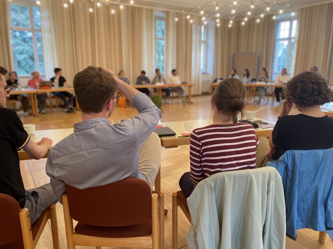 Im großen Saal