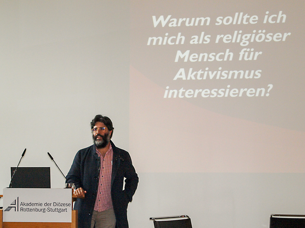 Was hält die Gesellschaft zusammen?