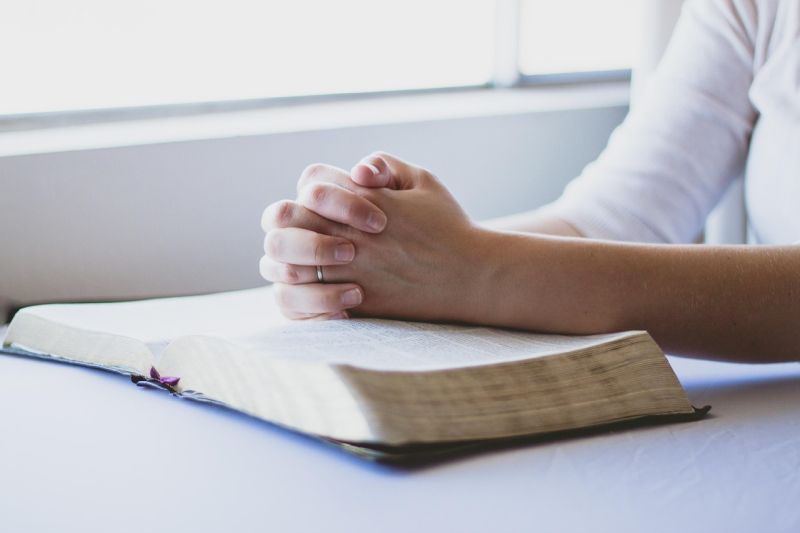 © Pixabay prayer-1308663